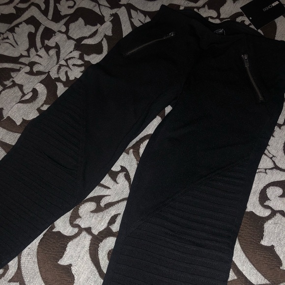 fashion nova stretch pants - Picture 2 of 3
